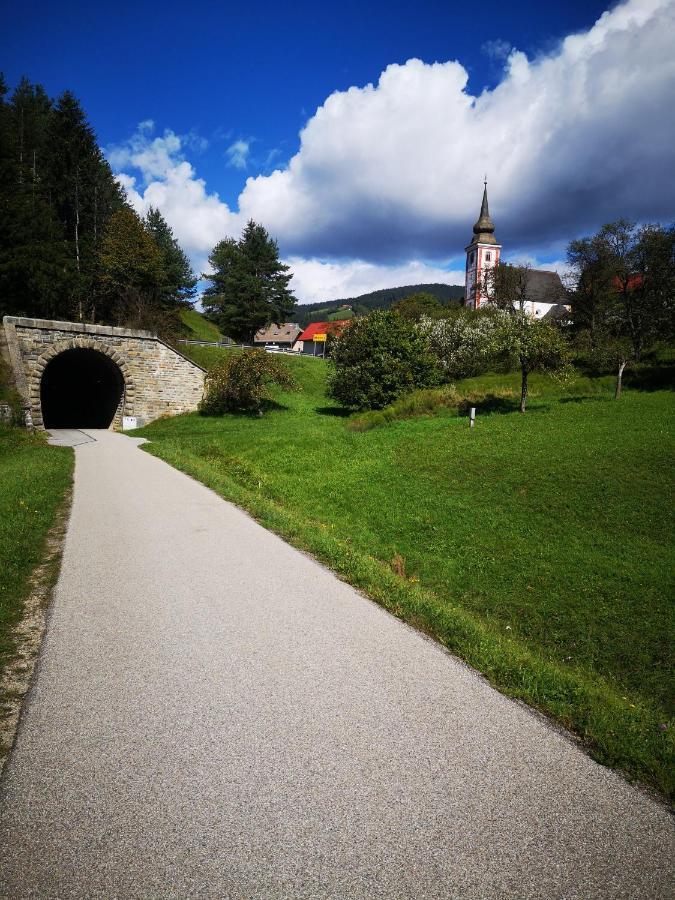 Valle Divina Mislinja Buitenkant foto